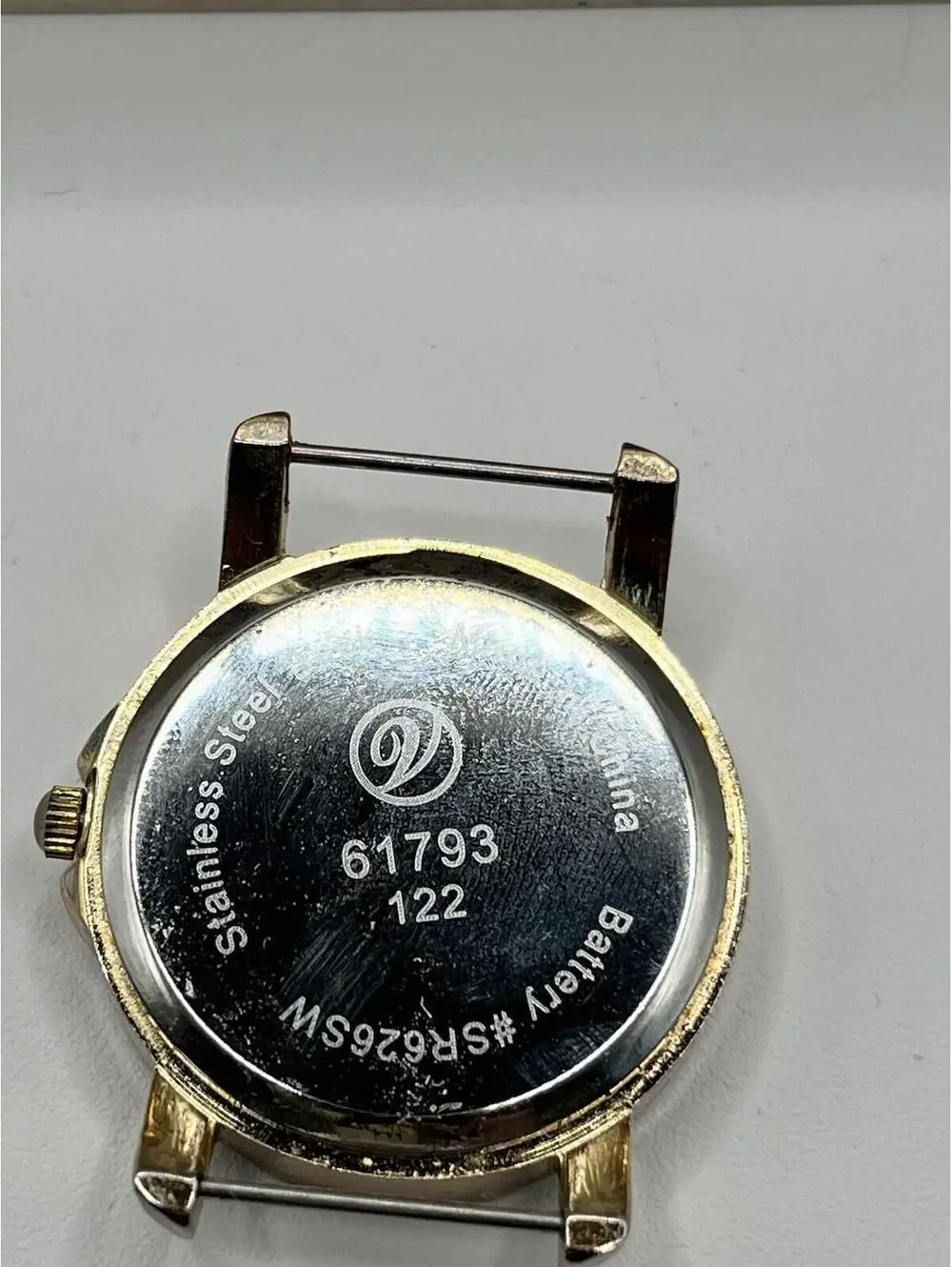 Versona Womens Wrist Watch and 7 each Interchangeable Bands-Working Watch Works